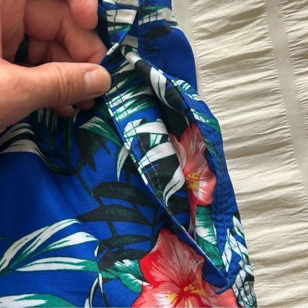 Men's Tommy Hilfiger Hawaiian Print Blue Floral Swim Trunks Size Small
